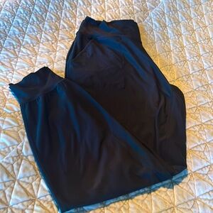 Women’s Black Jogger Style Legggings size M